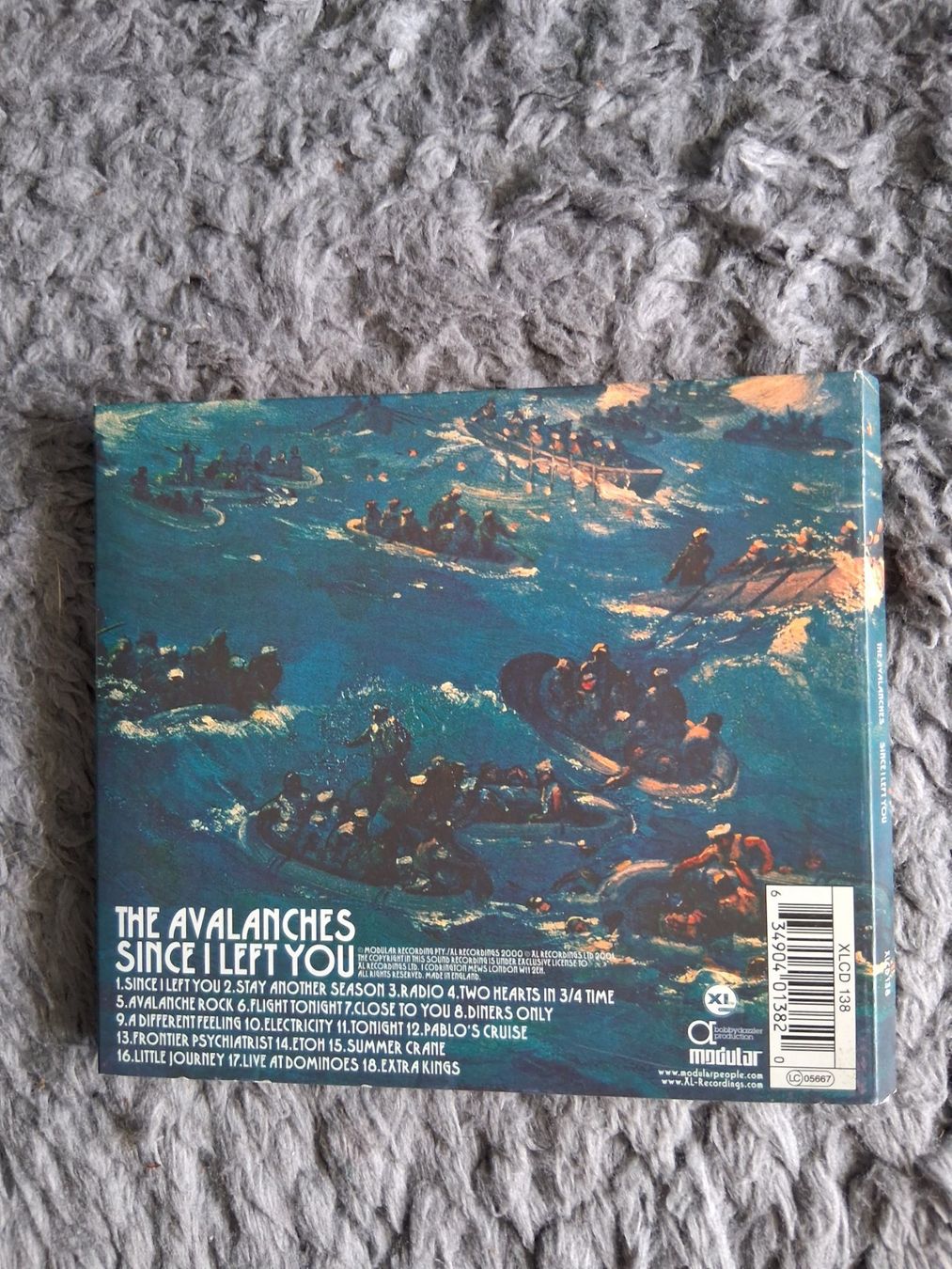 CD: THE AVALANCHES      SINCE I LEFT YOU     CD – Usato da Wetzikon ZH venduto da Ramones01 1
