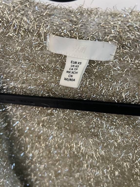 Giacche: Glitzer Jäckchen Strickjacke Gr. XS/S/M – Usato da Zürich venduto da Jullaa 1