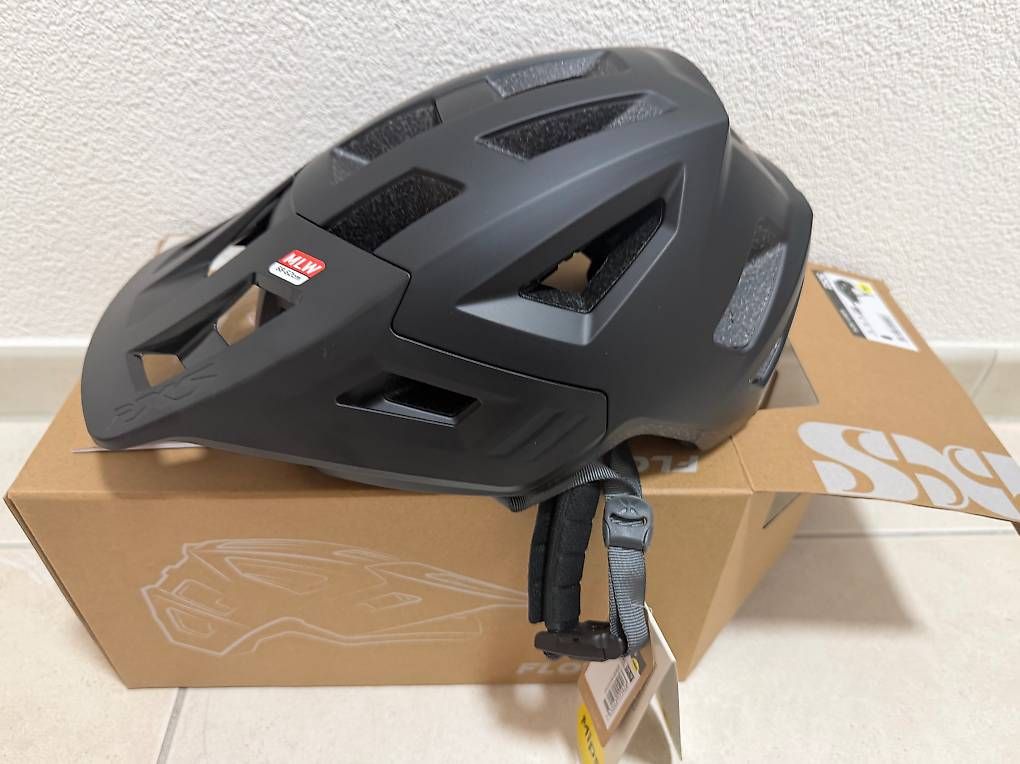 IXS Caschi: MTB Helm iXS Flow 1.0 MIPS – Nuovo e nell'imballaggio originale da Uitikon Waldegg venduto da zwe_gld9 4