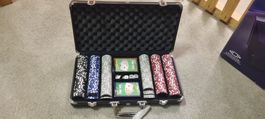 Poker Koffer Set mit Chips, Karten und Wuerfel neuwertig