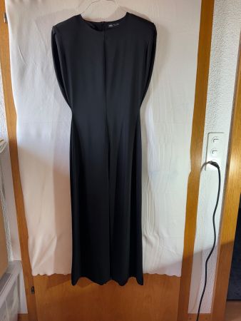 Wunderschönes Kleid von Zara Gr. S