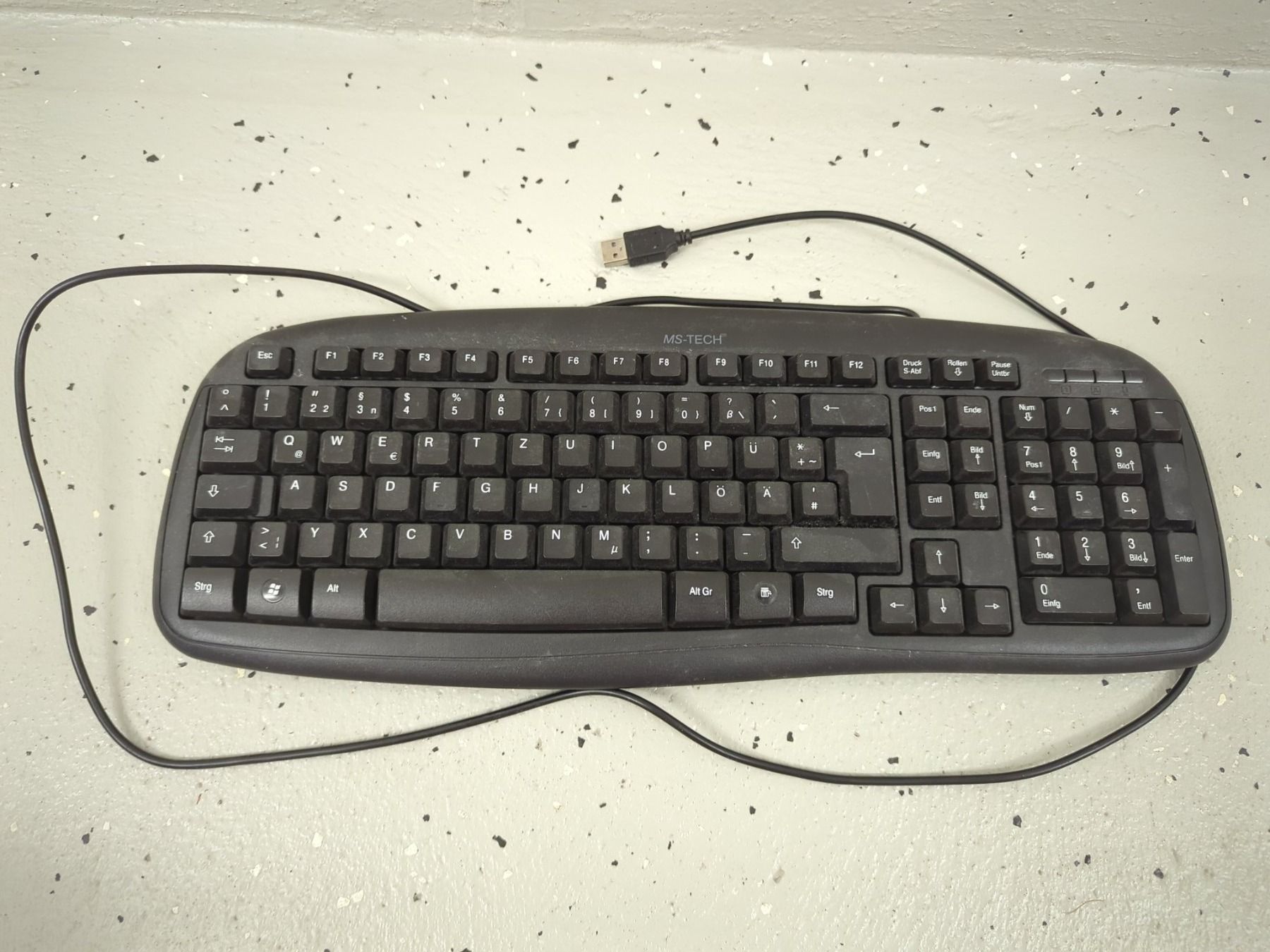 Tastiere: Tastatur – Usato da Zug venduto da sunshinestateofmind
