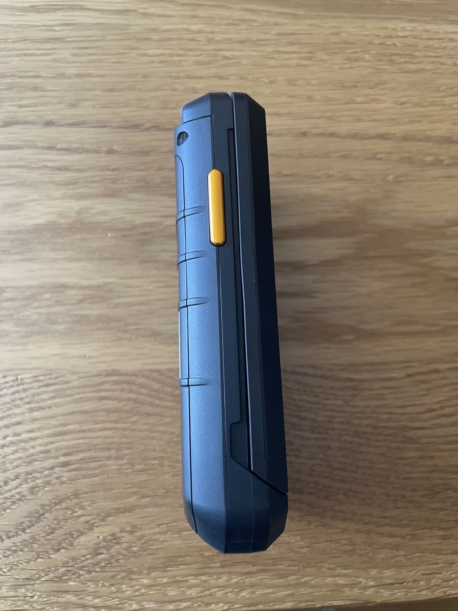 Caterpillar Portables: Téléphone android cat s22 flip  – D'occasion à Commugny par arm_7m7m 7