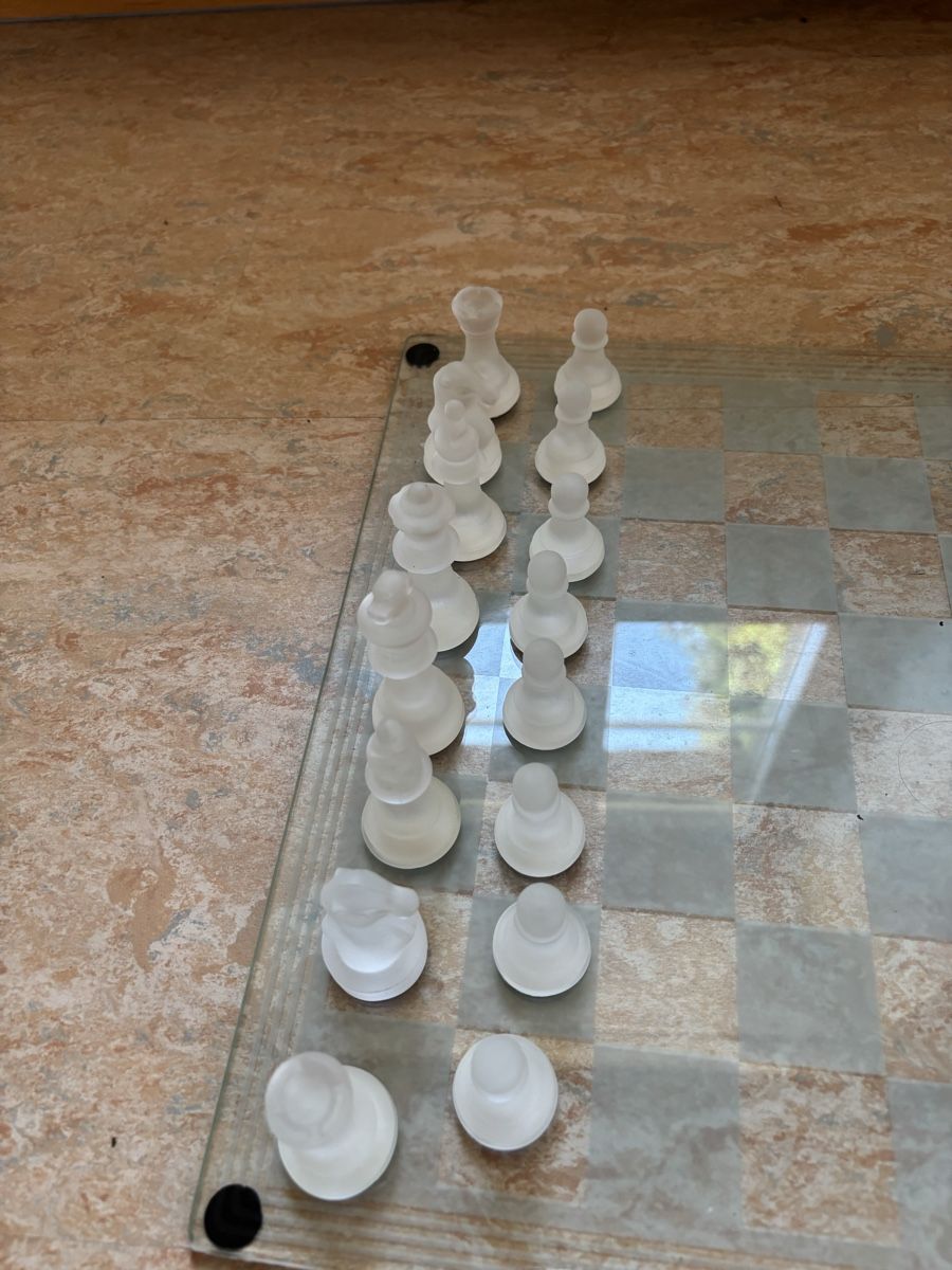 Jeux: Schach Spiel – D'occasion à Hilfikon par Elodie1990 2