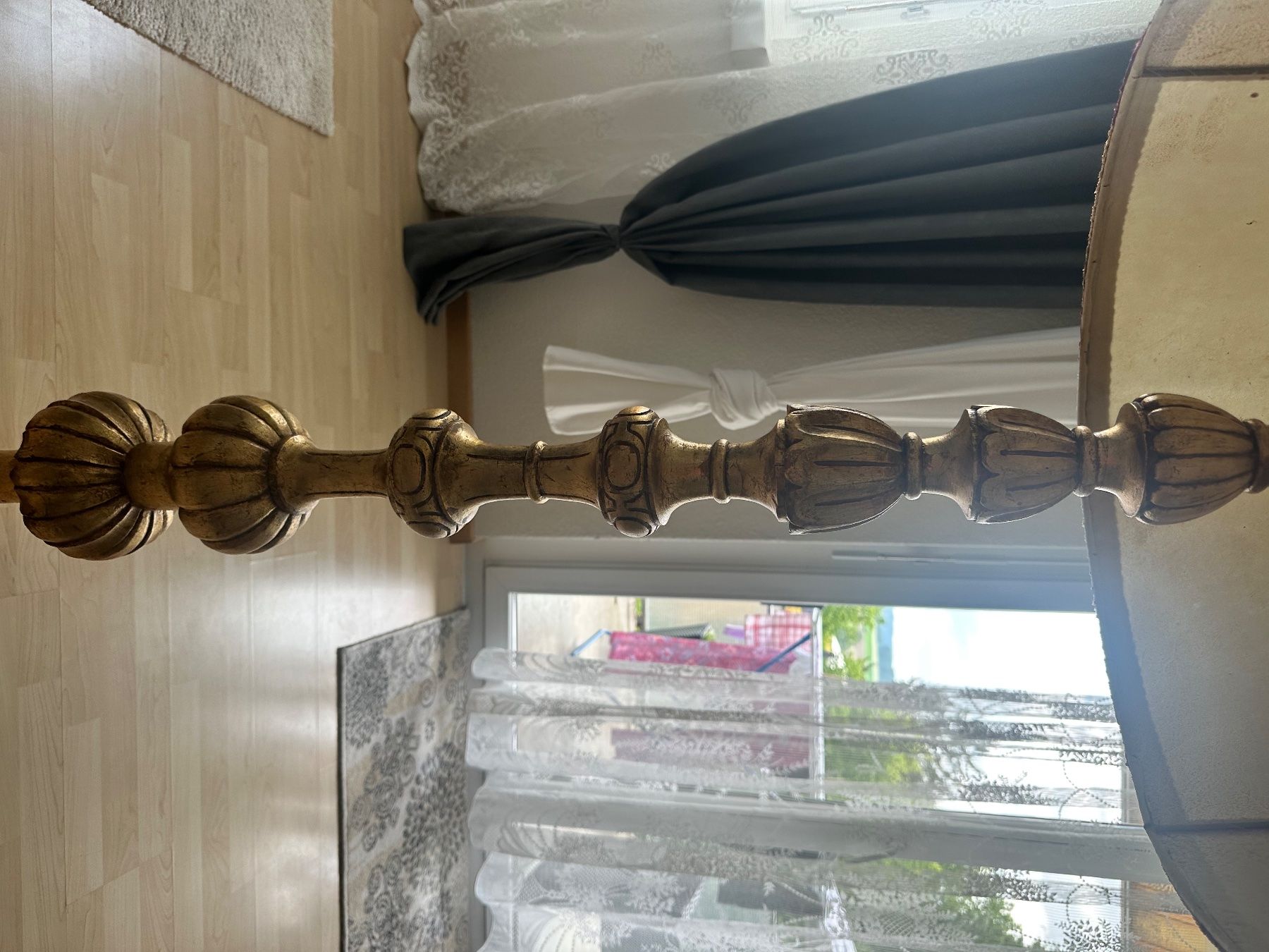 Lampade: Antike Stehlampe Goldig – Usato da niederhasli venduto da rami016 2