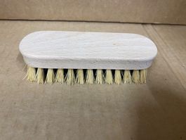 Nagel- oder Schuhbürste aus Holz