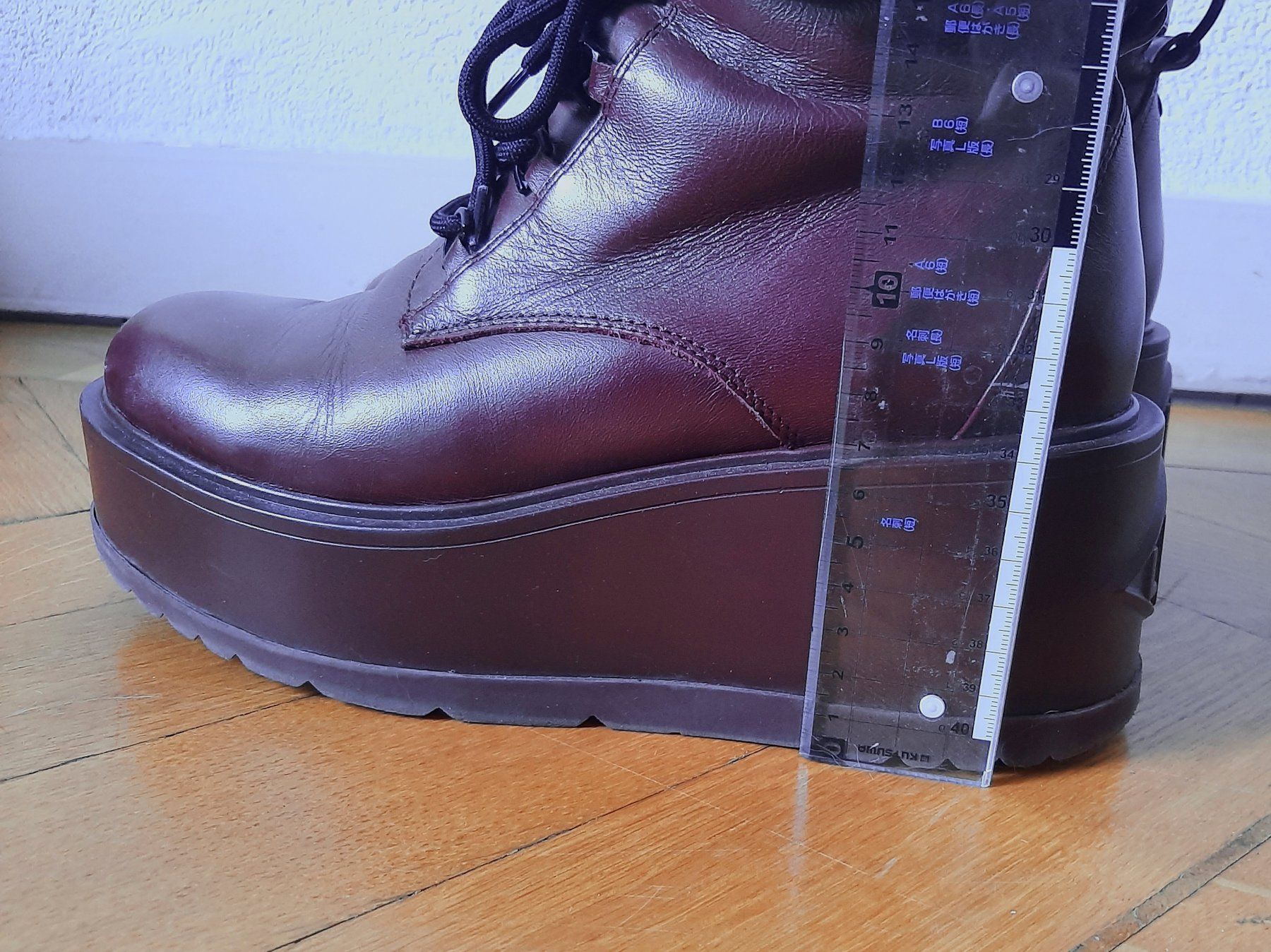 Liu Jo Damenschuhe: Liu Jo leather platform boots size 38 – Gebraucht aus Fribourg von metalhands 3
