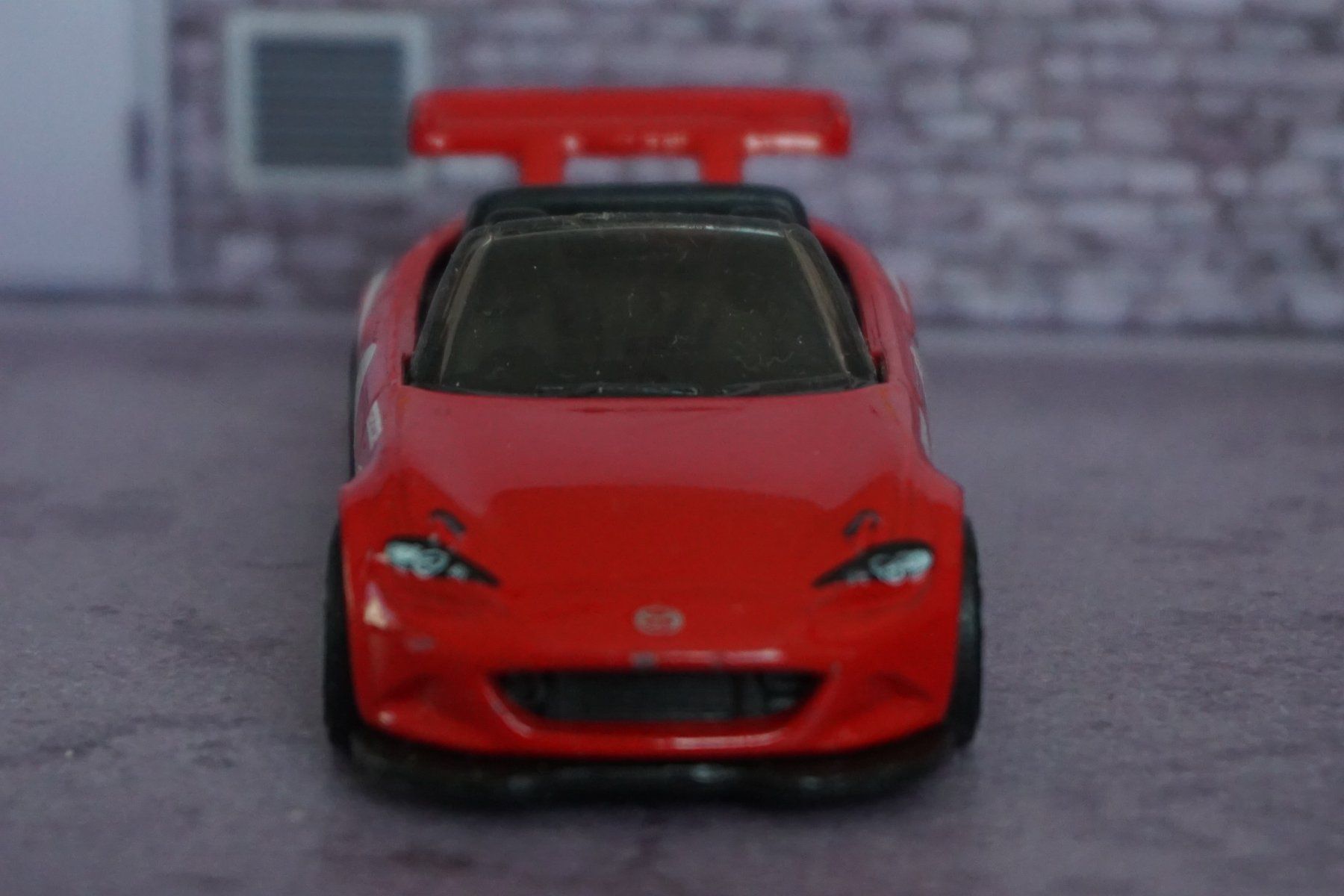 Hot Wheels Modellini d'auto: HotWheels `15 Mazda MX-5 Miata COOL !!!!!!!!!! – Usato da Reiden venduto da Doppeldecker69 3