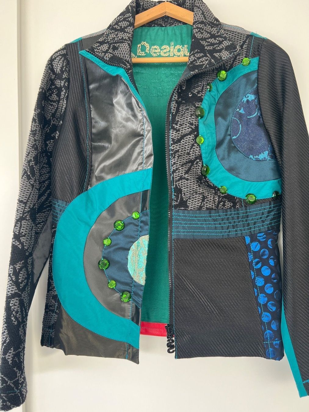 Desigual Giacche: Desigual Jacke Gr. 38 – Usato da Bellmund venduto da been.mlr