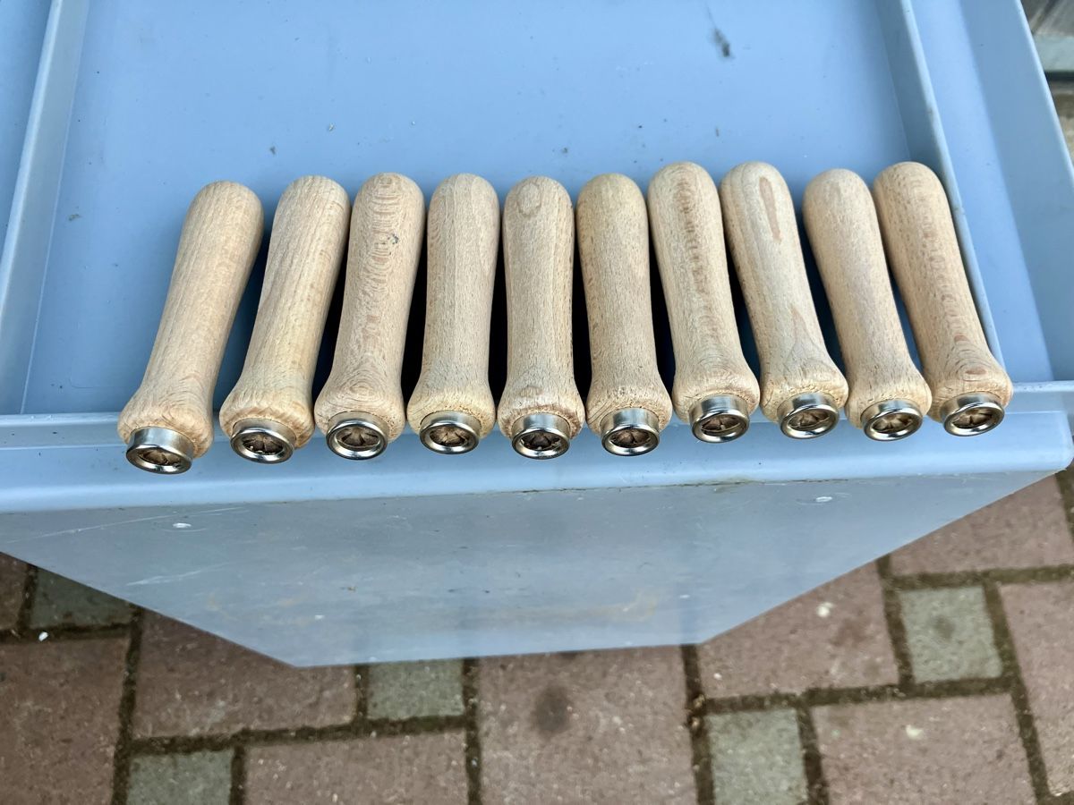Alle Werkzeuge: 10 Holzgriffe Feilengriffe – Neu (gemäss Beschreibung) aus Gündisau von yuma06 2