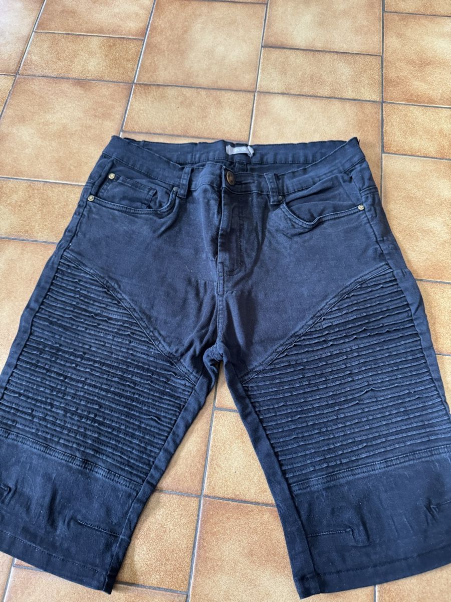 Pantaloni: Short CUSTER taille 40 Doryan – Usato da Veyrier venduto da kimedovapa