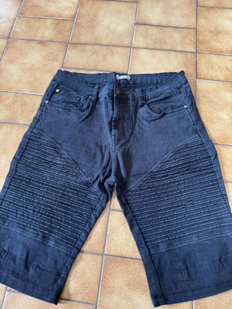 Short CUSTER taille 40 Doryan