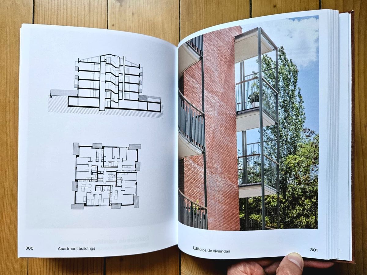 Libri: Jaume Bach - Architect / Arquitecto (2025) – Nuovo (secondo la descrizione) da Genève venduto da Januacoeli 9