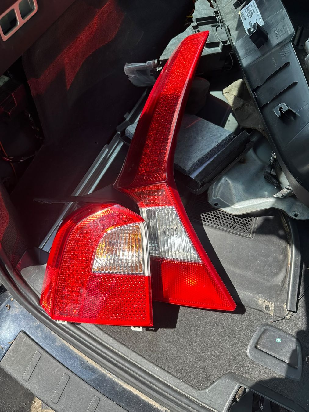Alle Autoersatzteile: Volvo V70  – Gebraucht aus Hauterive NE von ghu_cn6d 2