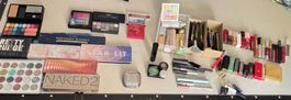 Collection de maquillage complète: boîte de 95 produits