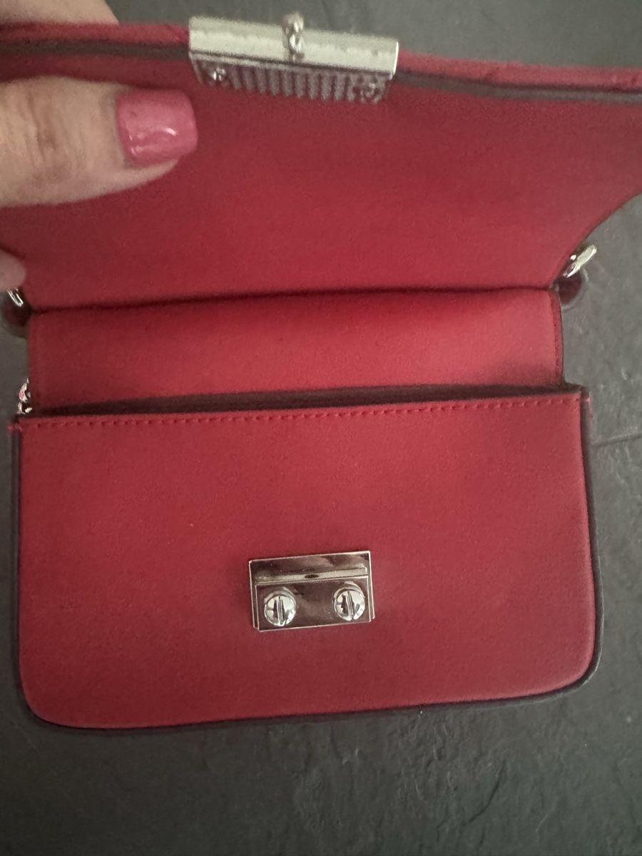 Borse da donna: Handtasche rot mit Kette – Usato da Bonstetten venduto da VCLS 3