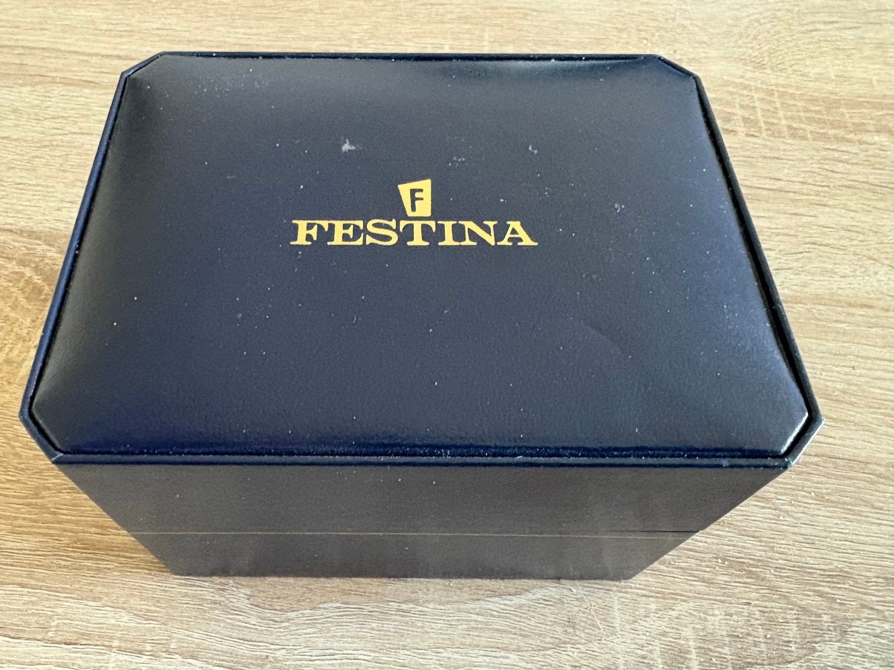 Festina Orologi: Festina Chronograph avec sa boîte et manuel instructions – Usato da Petit-lancy venduto da Jototti 4