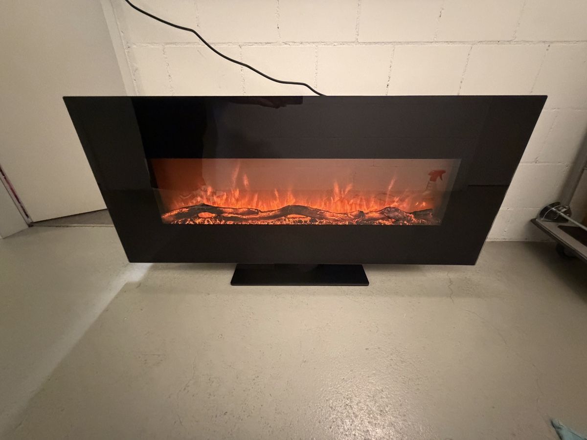 Camini: Elektrischer Kamin WS-G-01 – Usato da Hägglingen venduto da Raff_Ella