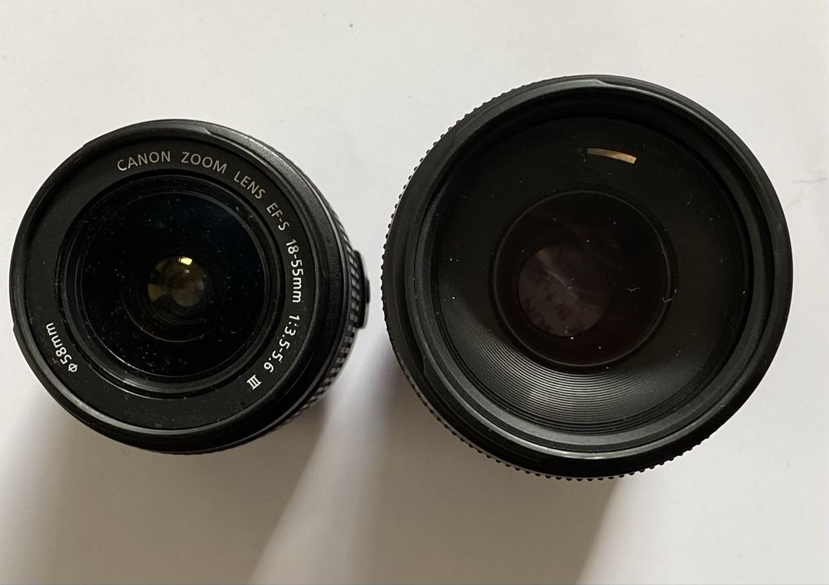 Canon Fotocamera: Canon EOS 1200D Kit mit 2 Objektiven, Tasche, Ladegerät – Usato da Zürich venduto da joyjoy7 5
