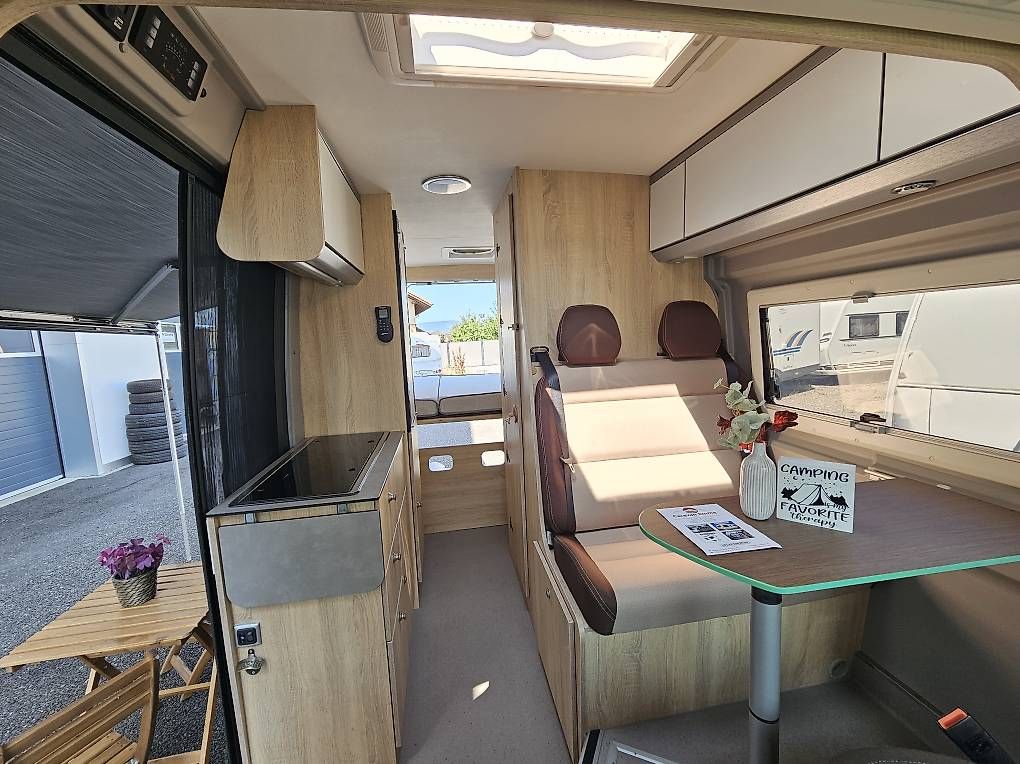 Veicoli da campeggio: Top Wohnmobil Clever mit Solar, Maxxfan! – Usato da Recherswil venduto da Caravan-EmmE 3