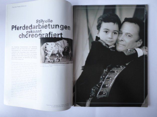 Riviste & Magazine: Sammelhefte: KNIE Programm 2006 und KNIE illustre, 2011 – Usato da Turbenthal venduto da Nautop 2