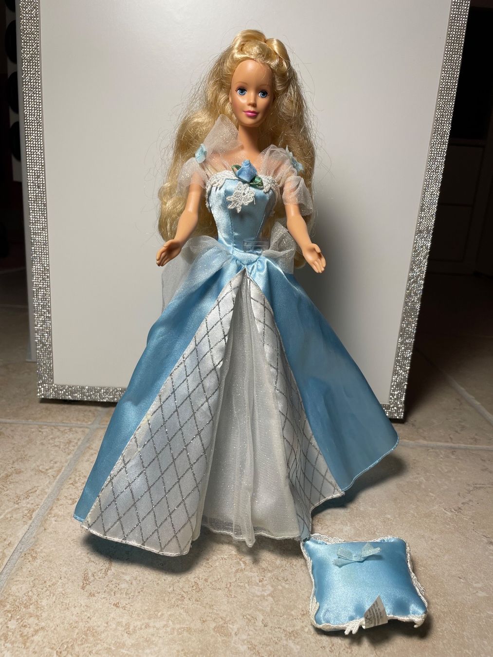 Bambole: BARBIE SLEEPING BEAUTY 1998 – Usato da Bedano venduto da VBimby