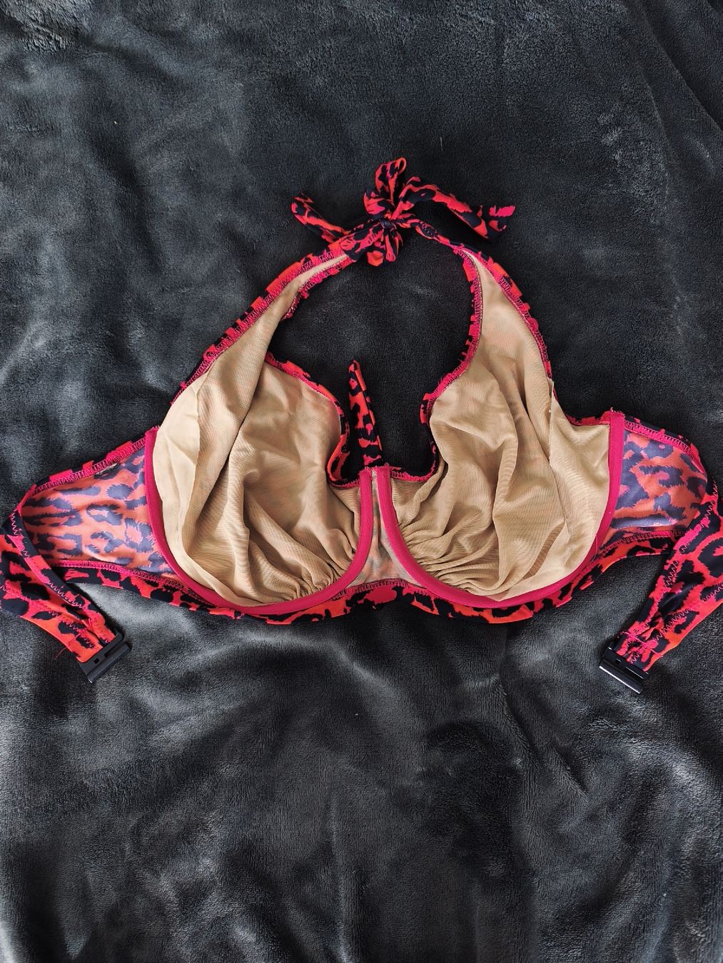 Costumi da bagno & Bikini: Bikini brassière 85G – Nuovo (secondo la descrizione) da Bassecourt venduto da dar_c72c 1