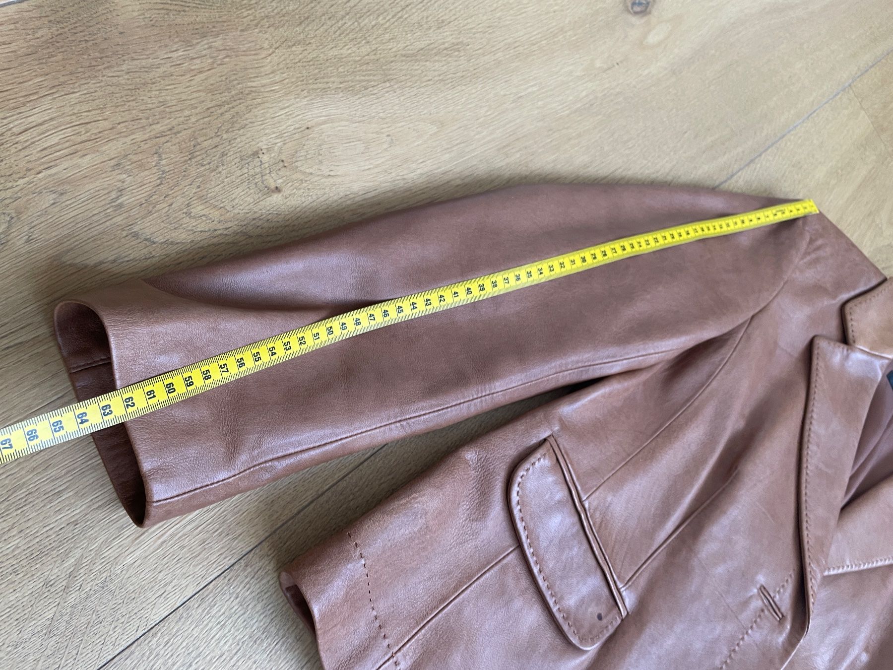 Globus Giacche: Edle Lammnappa-Jacke (Globus) – Nuovo (secondo la descrizione) da Grenchen venduto da M_ina 8