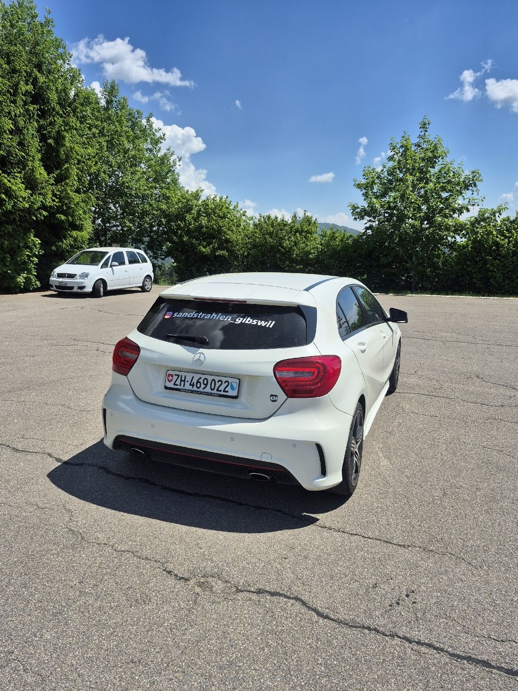 Mercedes-Benz Automobili: Mercedes-Benz A250 – Usato da Gibswil venduto da Xp90 1
