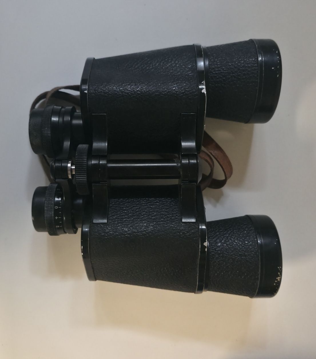 Binocoli: Fernglas Blitz 10x50 Field 5 Grad mit Tasche – Usato da Laufen venduto da elias39 3