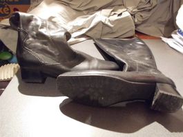 Stiefel Grösse 8, schwarz, hoch, Reissve