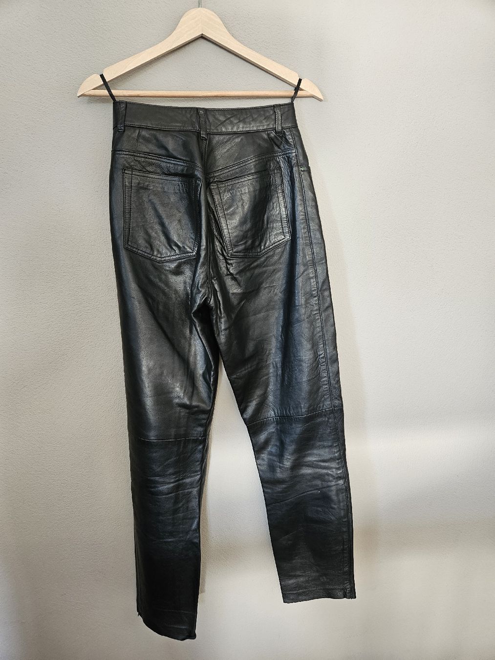 Pantaloni: Schwarze Lederhose Incognito – Usato da Eschenbach SG venduto da MarThu 2