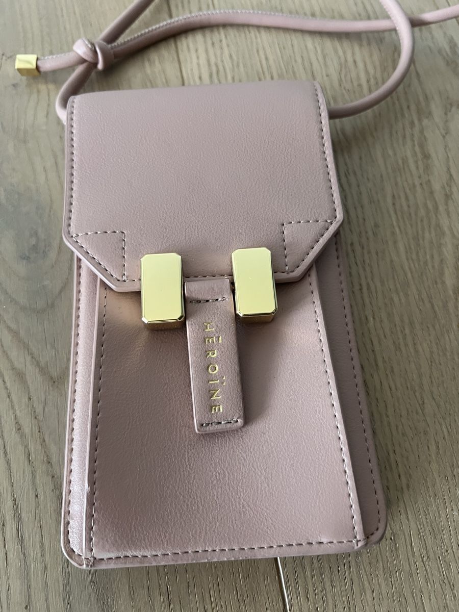 Borse da donna: Maison Heroine Phone Bag – Nuovo (secondo la descrizione) da Pfaffhausen venduto da pat_shop 4
