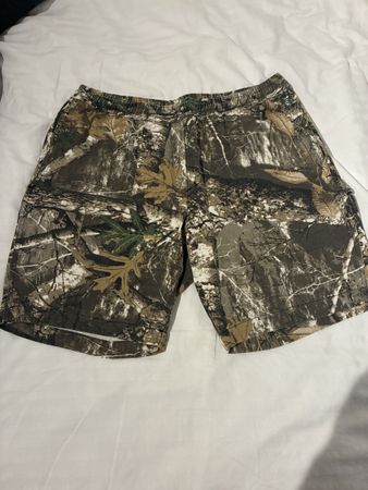 Santa Cruz Shorts Tarnung Grösse M guter Zustand