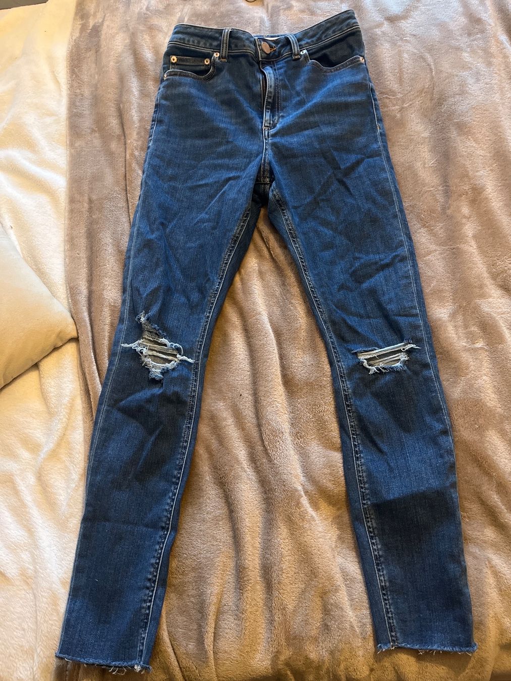 Asos Jeans: Jeans bleu ASOS – Gebraucht aus Le Locle von Mayd_h
