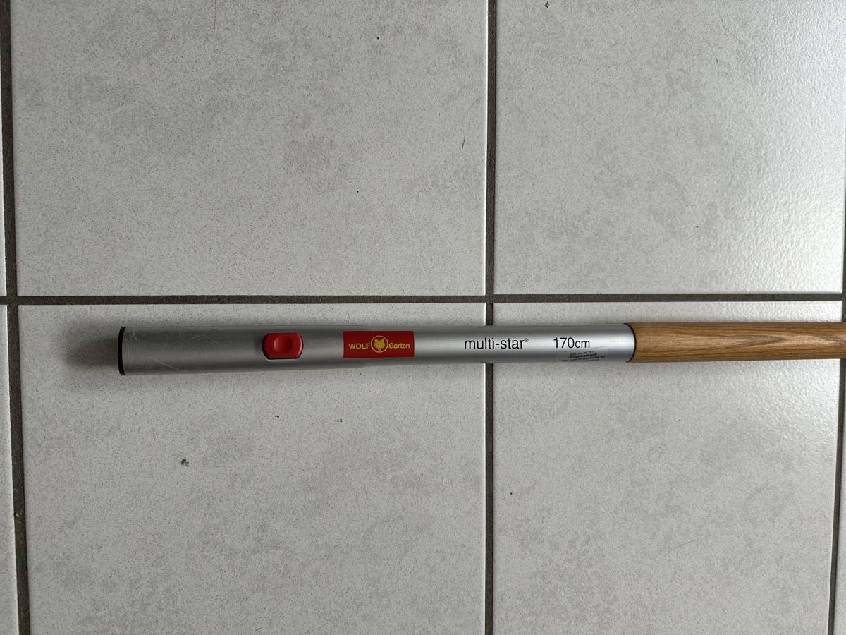 Wolf Garten Attrezzi per la lavorazione del suolo: Wolf Garten Multi-Star Vertikutierer mit Stiel 170cm – Nuovo (secondo la descrizione) da Arth venduto da Knueddel 1