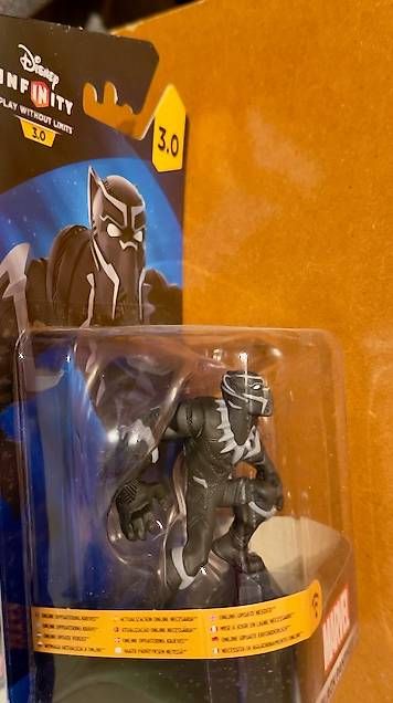 Disney Statuette: Disney Infinity 3.0 - Marvel - Black Panther - OVP – Nuovo e nell'imballaggio originale da Bonstetten venduto da hsum 2
