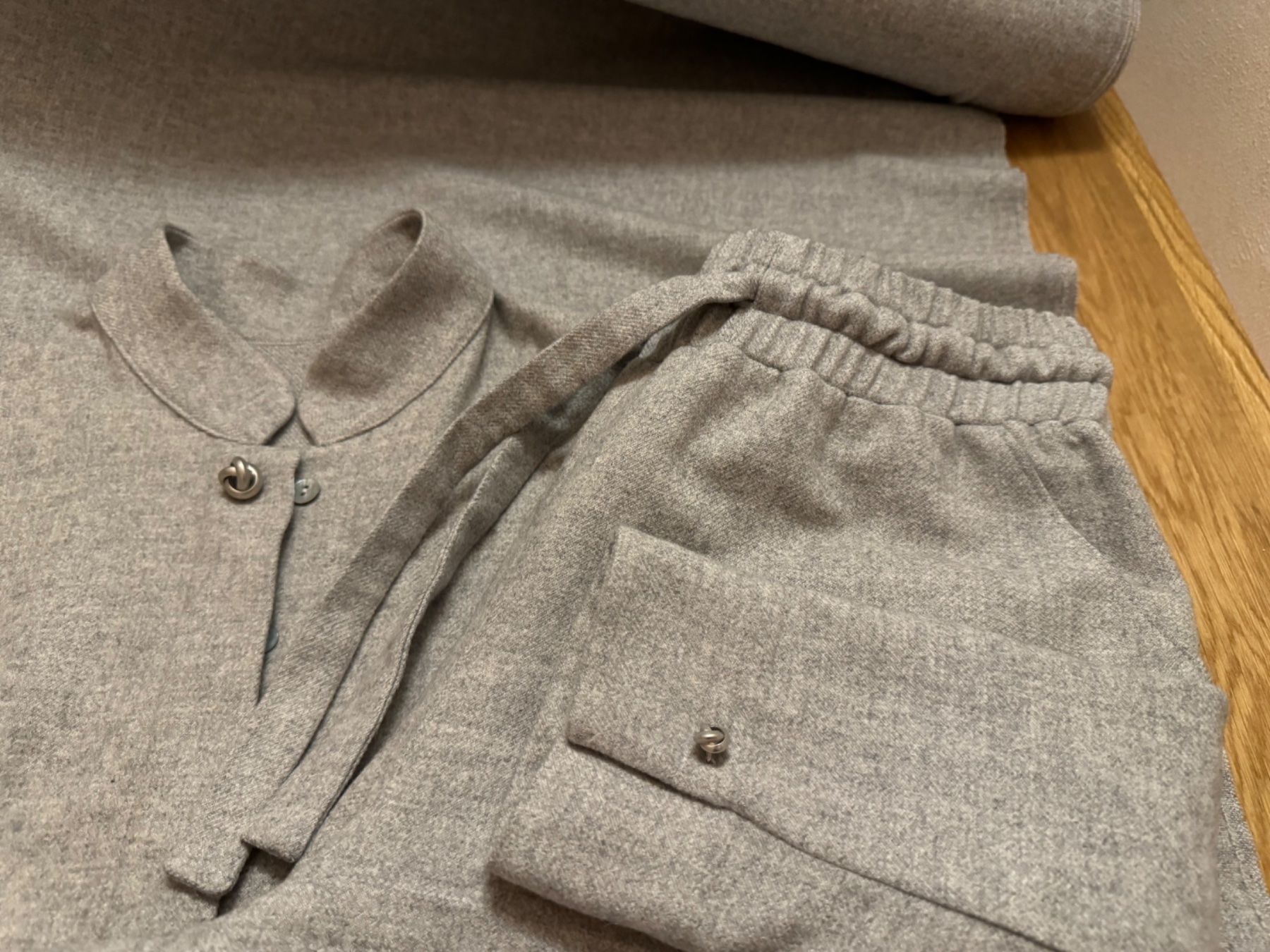 Stoffe: Kaschmir Stoff Meterware Wolle Mantel Blazer Anzug grau – Neu (gemäss Beschreibung) aus Faulensee von Liebes_Kind_2019 5