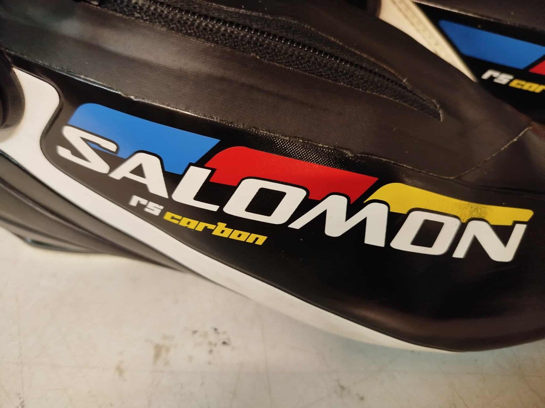 Salomon Herrenschuhe: Chaussures de ski Salomon RS Carbon – Gebraucht aus La Chaux-de-Fonds von Emmaus2300CDF 2