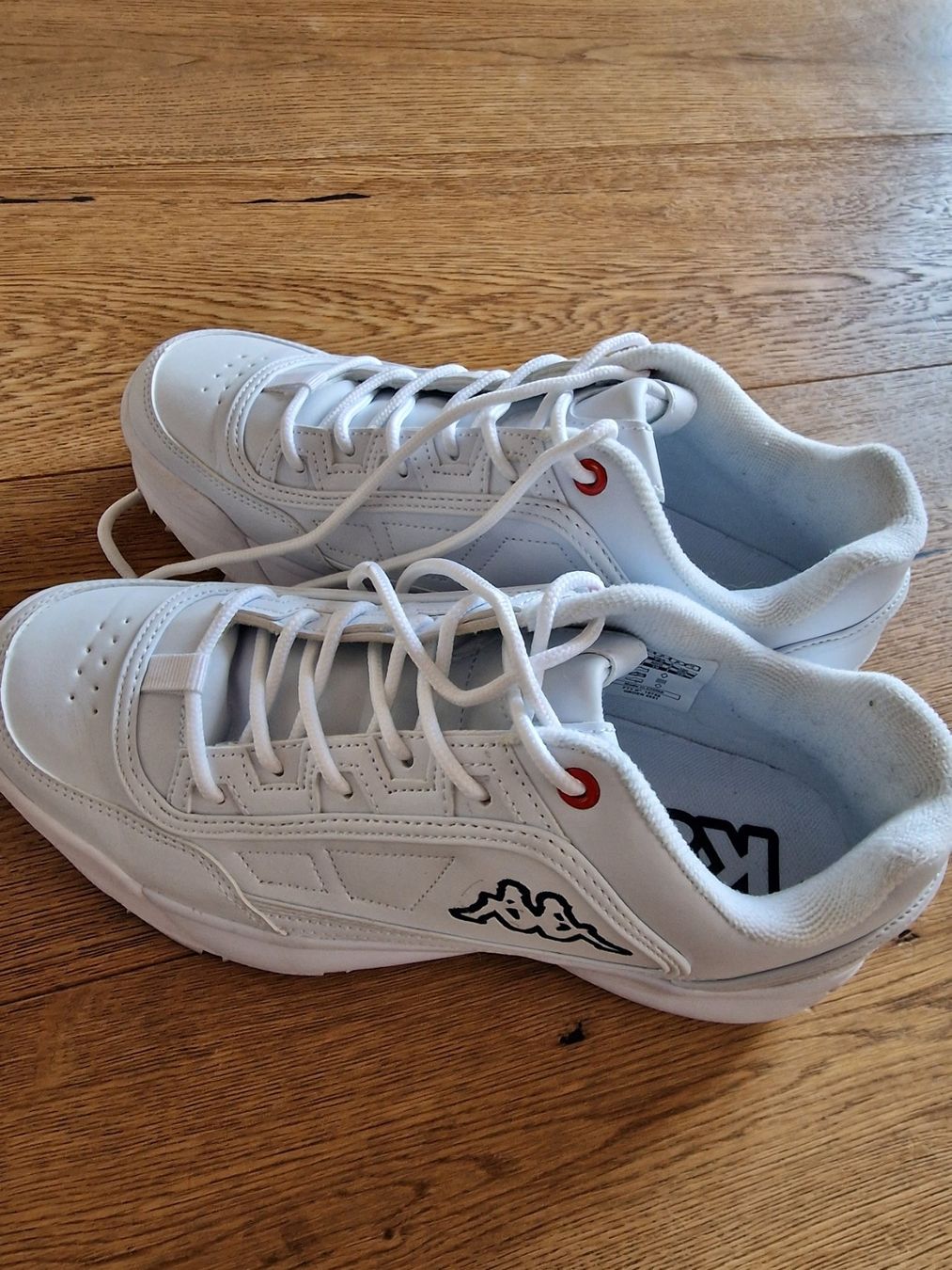 Kappa Damenschuhe: Kappa Sneakers – Gebraucht aus Alpnach Dorf von Schanein 1