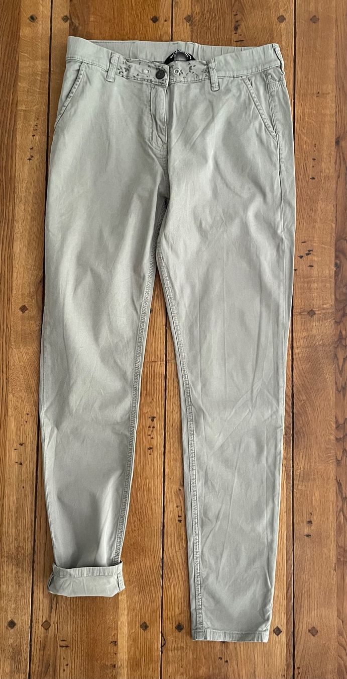Chillaz Pantaloni: Pantalon CHILLAZ vert olive clair taille 38 – Usato da Marin-Epagnier venduto da sachaechinta 2