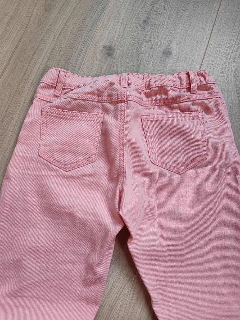 Pantaloni: Jeanshose rosa/lachs - Gr. 140 – Usato da Kirchleerau venduto da hop82 2