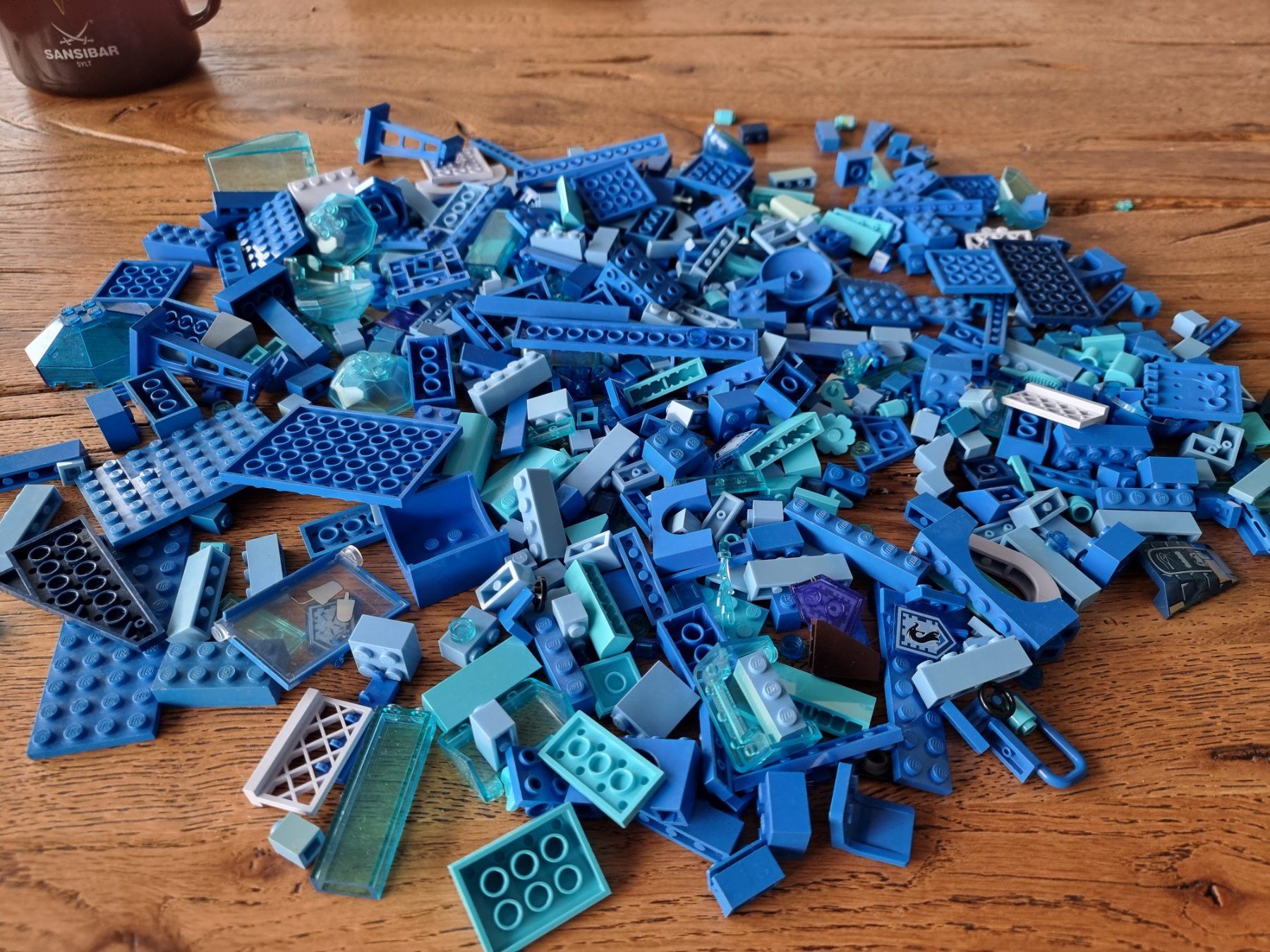 Lego Spielzeuge: Blaue Lego /  550 Gramm – Gebraucht aus Untersiggenthal von fantail