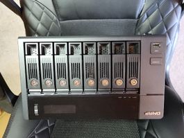 QNAP TS-859 Pro+ mit 4x WD Red Pro 4TB HDD
