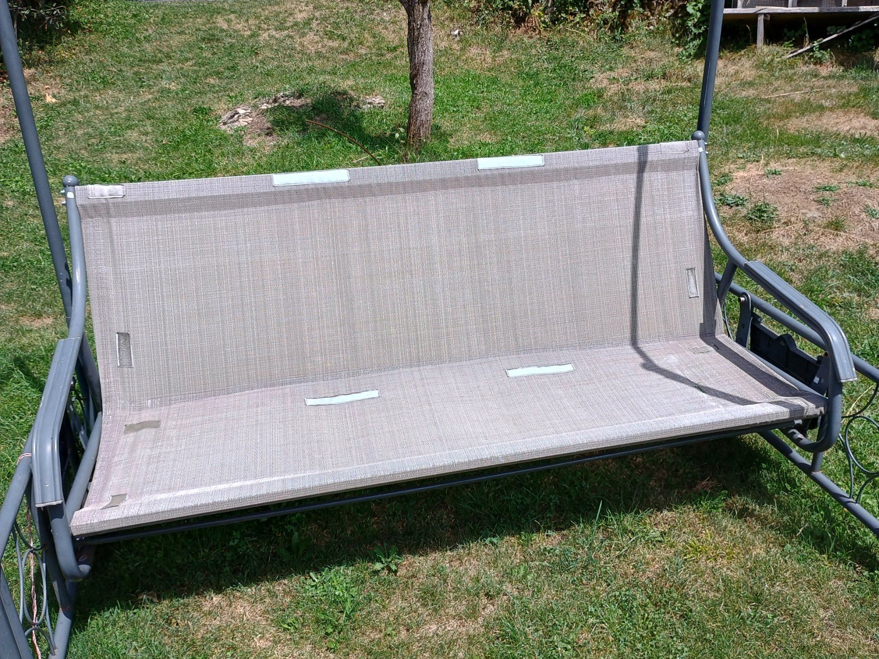 Sonstige Gartenschaukeln: Hollywood Schaukel Gartenmöbel – Gebraucht aus Krummenau von pri_8hq2