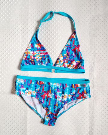 Neu! Farbenfroher Firefly Bikini Gr. 176