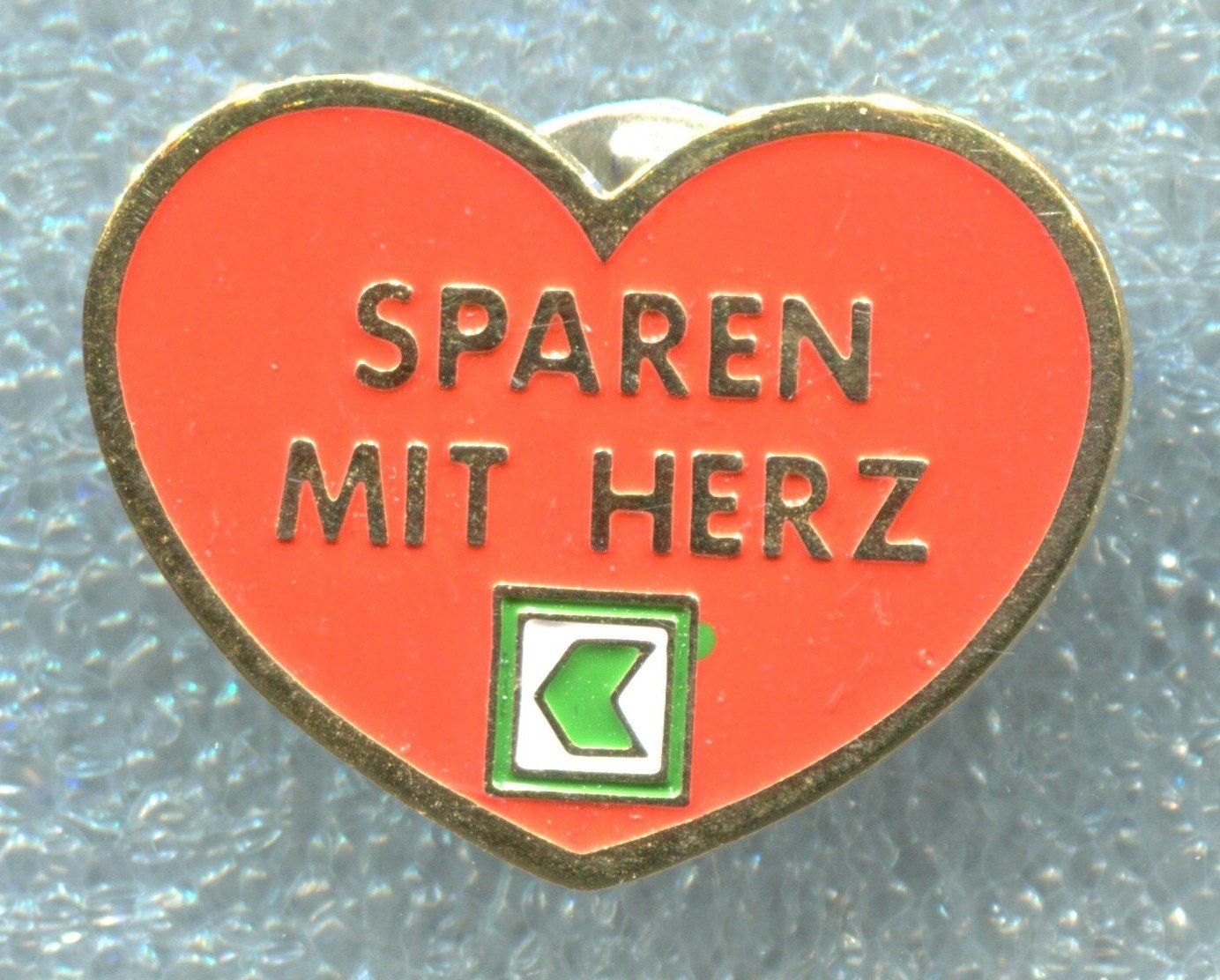 Plaketten & Abzeichen: St.Galler Kantonalbank SPAREN MIT HERZ – Gebraucht aus Winterthur von Sammleroase
