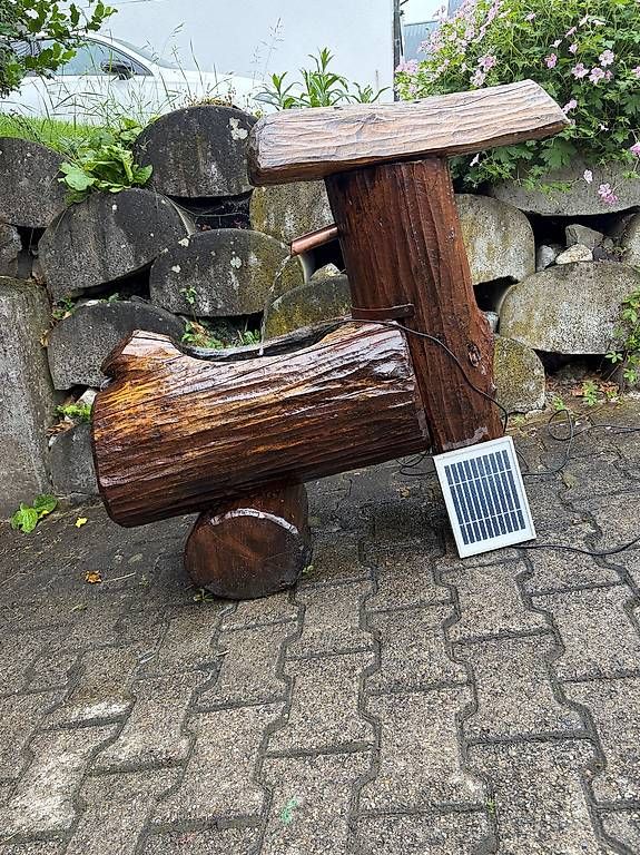 Teiche & Zierbrunnen: Holzbrunnen, Gartenbrunnen, evt. Blumentrog – Gebraucht aus Tägerwilen von waleichen 3