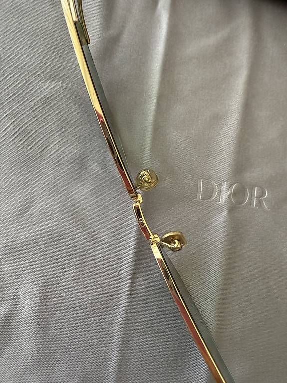 Occhiali & Lenti: Dior MissDior B1U Sonnenbrille – Usato da St. Gallen venduto da jsto 1