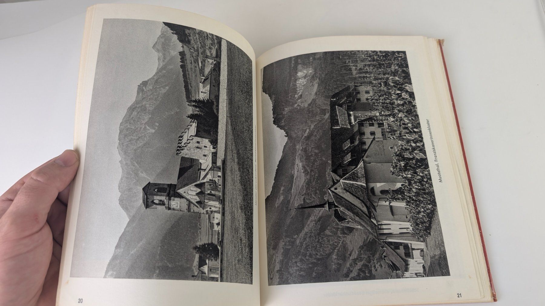 Libri: Schweizer Heimatbücher: Schweizer Klöster 1945 – Usato da Zürich venduto da axolottchen 7